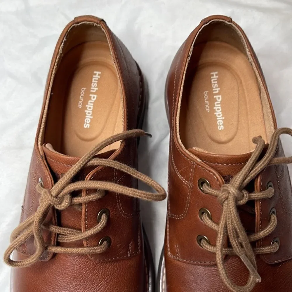 Hush Puppies Men’s Lace Up Brown Loafers. Size 10.5 Wide.